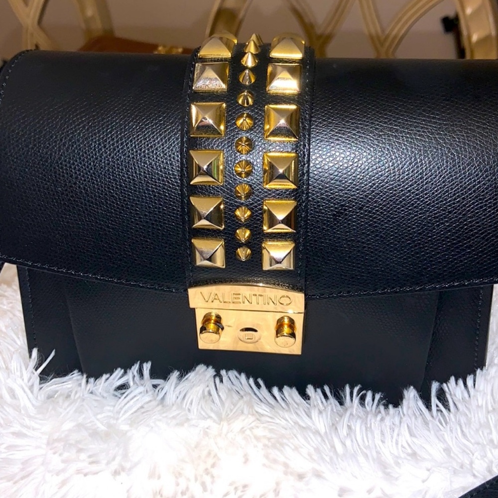 AUTHENTIC VALENTINO FLEURETTE STUDDED LEATHER CROSSBODY BAG